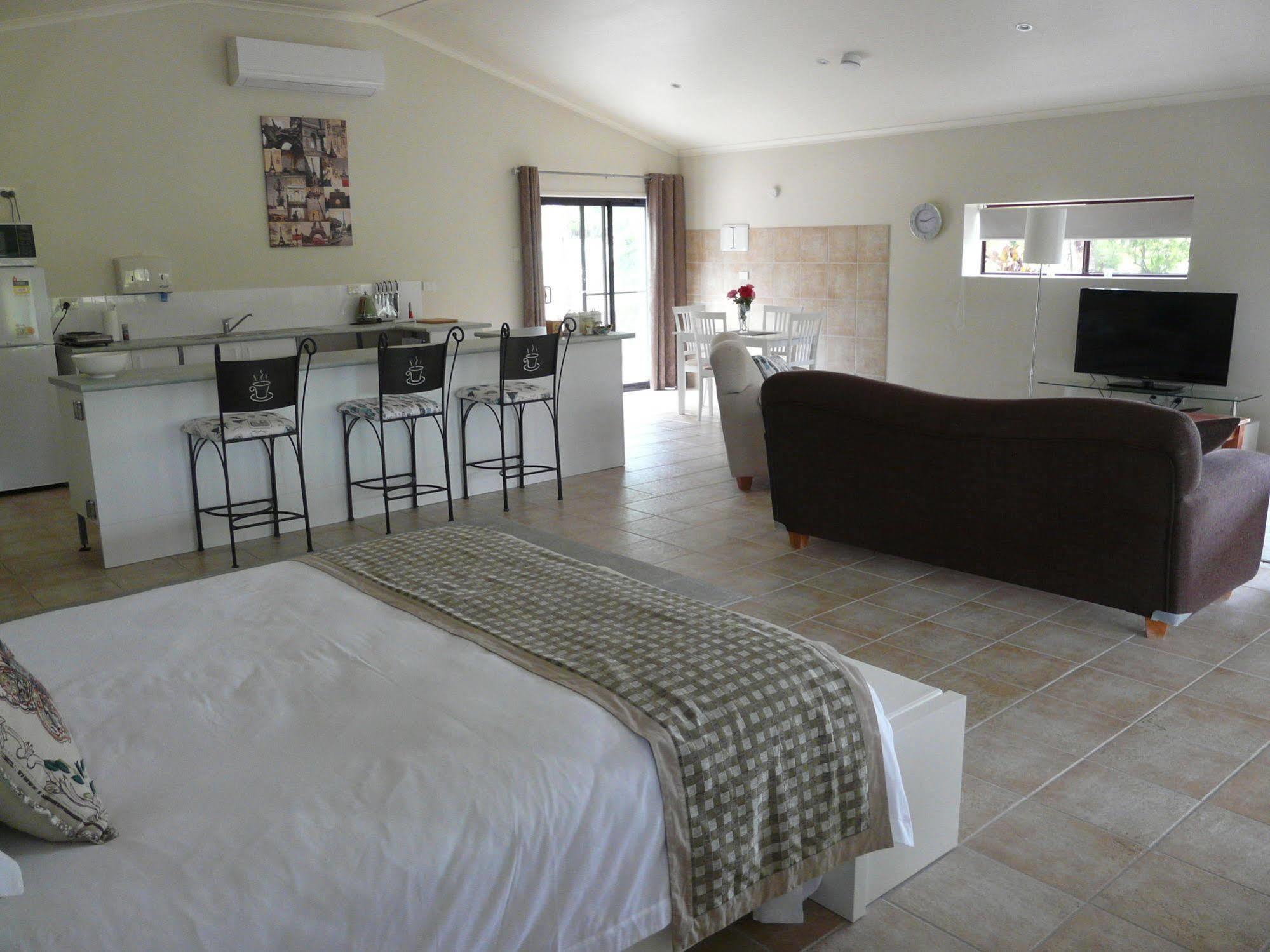 Granite Gardens Cottages & Lake Retreat Stanthorpe Εξωτερικό φωτογραφία
